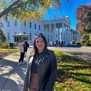 Meet your Posher, Marissa